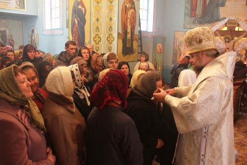 На Черкащині парафія, УПЦ МП на чолі із настоятелем протоієреєм перейшла, в УПЦ КП. (ФОТО) На Черкащині парафія, УПЦ МП на чолі із настоятелем протоієреєм перейшла, в УПЦ КП. (ФОТО)